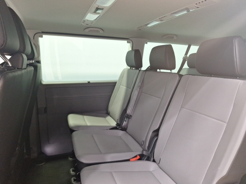 Volkswagen Transporter Shuttle 2.0 Tdi 150Ps Se Minibus Grey #6