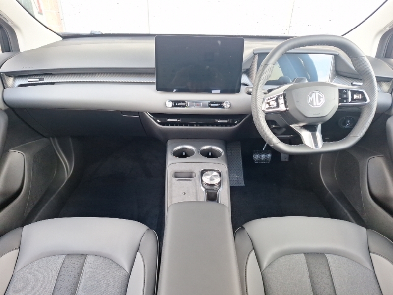 MG MG4 170Kw Premium Long Range 64Kwh Black #3