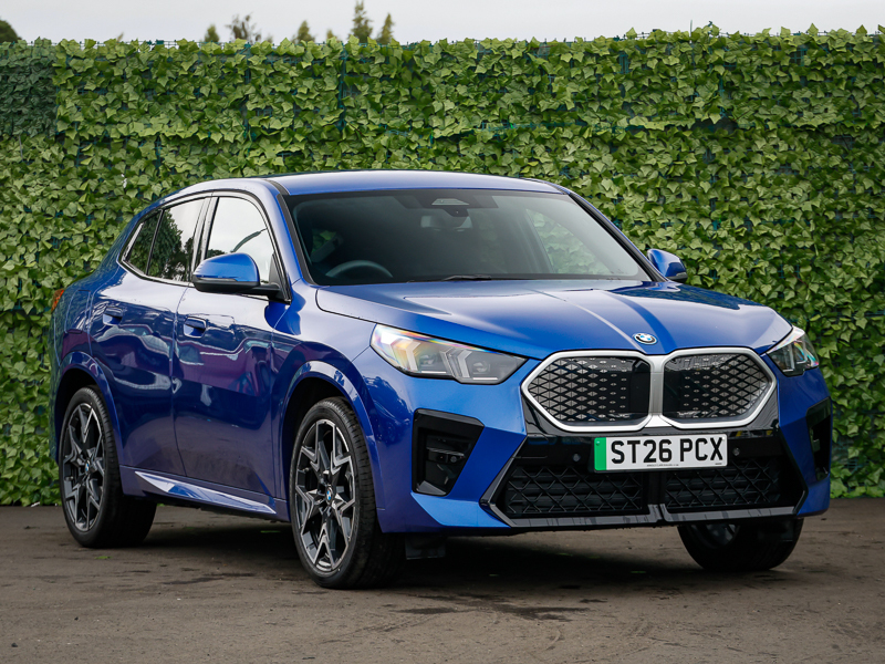 BMW iX2 150Kw Edrive20 M Sport 65Kwh Blue