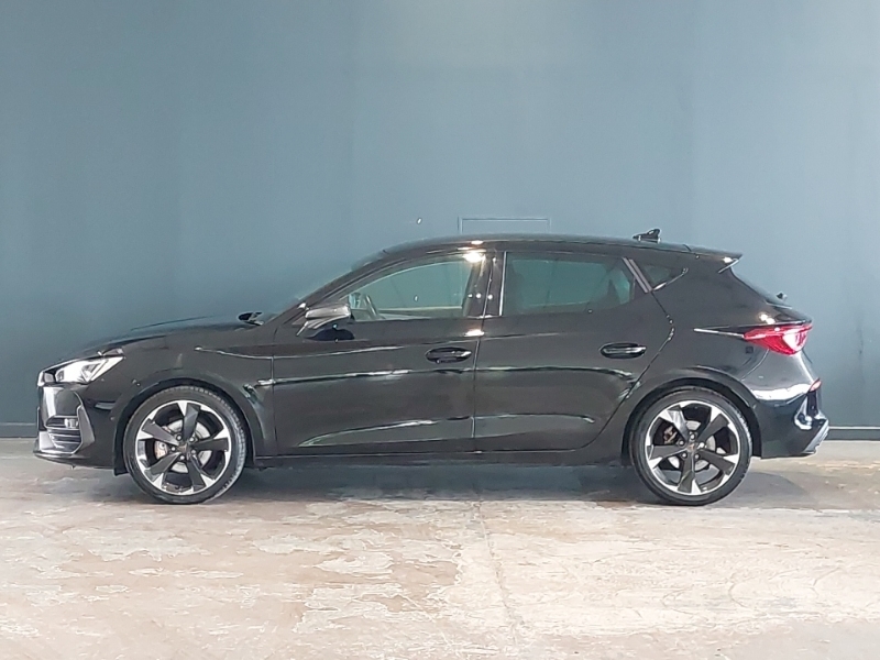 Cupra Leon 1.5 Etsi V1 Dsg Black #4