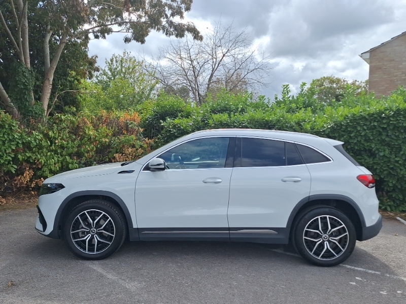 Mercedes-Benz EQA Eqa 350 4M 215Kw Amg Line Premium 66.5Kwh White #4
