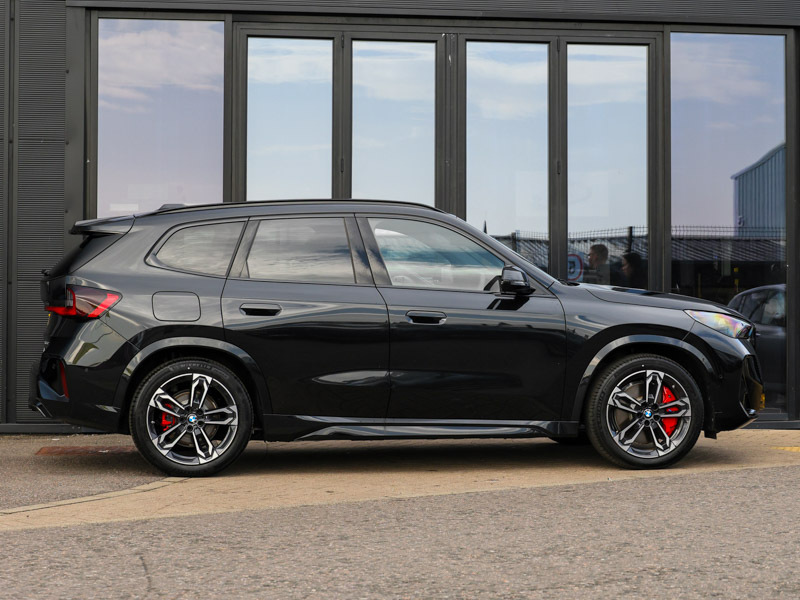 BMW iX1 230Kw Xdrive30 M Sport 65Kwh Black #3