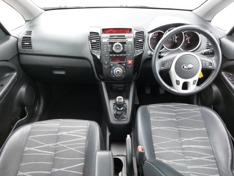 Kia Venga 1.6 Ecodynamics 3 Black #3