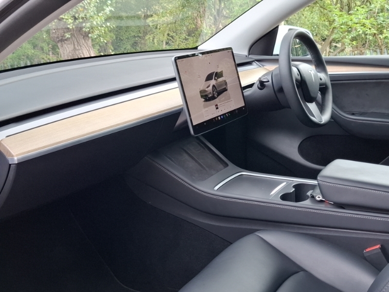 Tesla Model Y Rwd 5dr Auto White #5