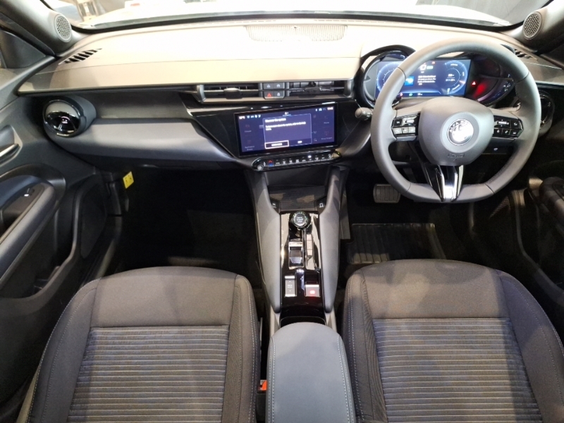 Alfa Romeo Junior 115Kw Elettrica 54Kwh Grey #3