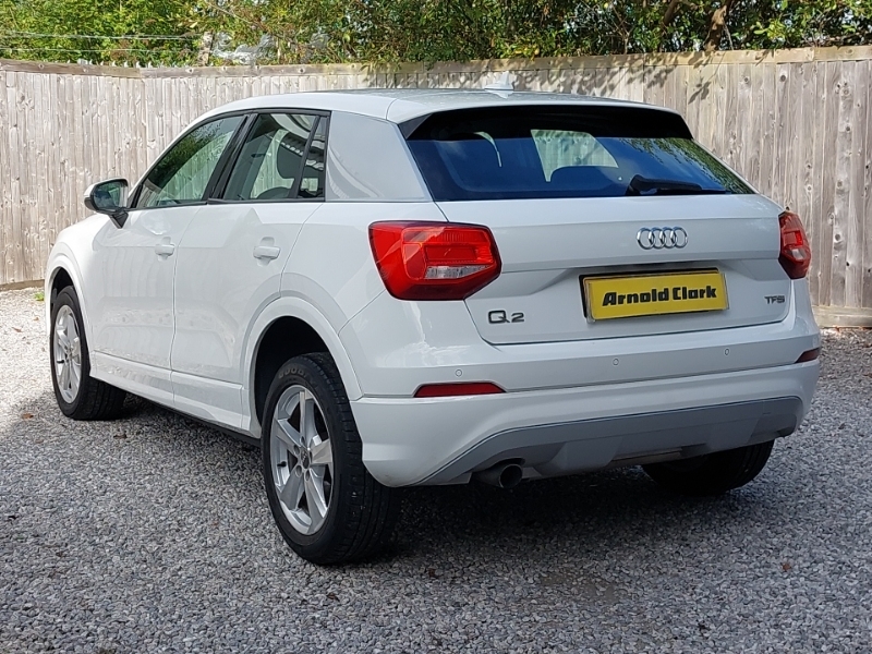 Audi Q2 1.0 Tfsi Sport White #2