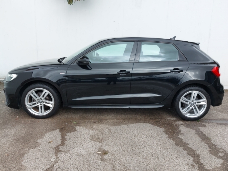 Audi A1 25 Tfsi S Line Black #4
