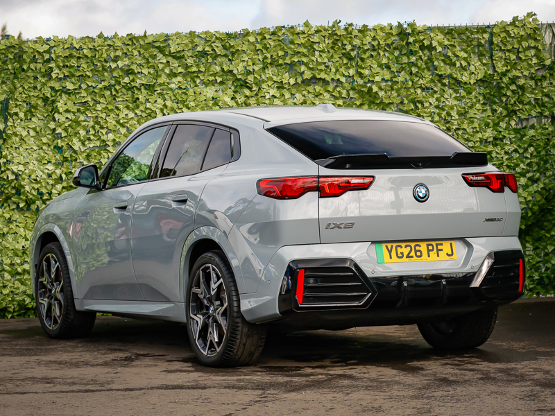 BMW iX2 230Kw Xdrive30 Shadow Edition 65Kwh Grey #2