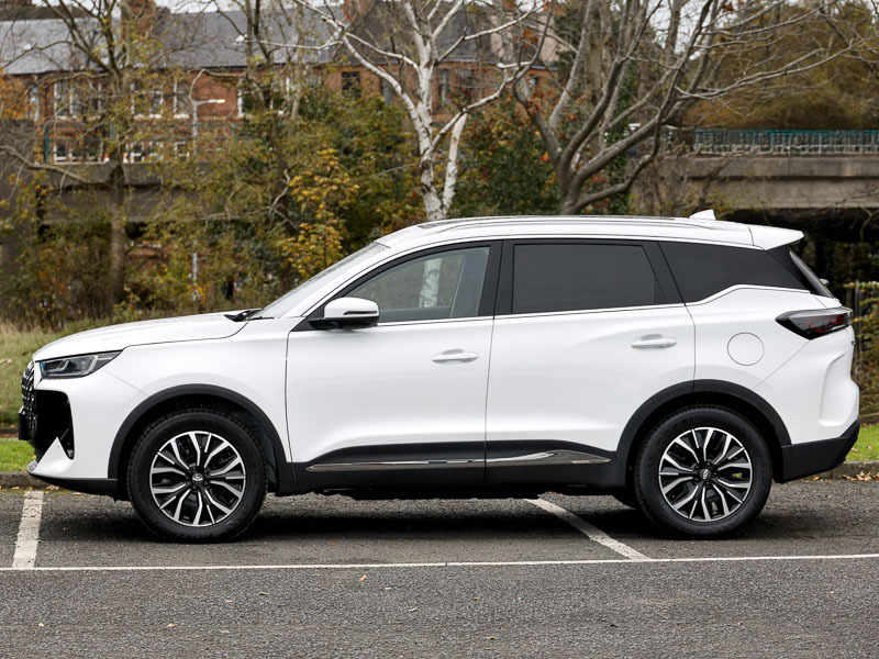 Chery Tiggo 7 1.5T Phev Summit Dht White #4