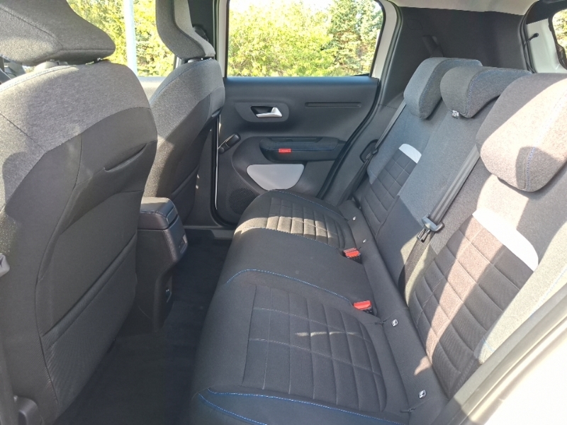 Citroen C3 83Kw Plus 44Kwh White #6