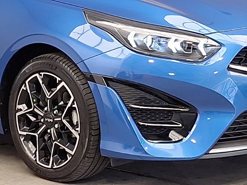 Kia Proceed 1.5T Gdi Isg 138 Gt-line S Dct Blue #9
