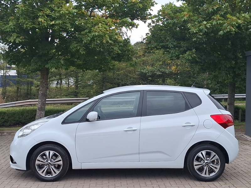 Kia Venga 1.6 Isg 3 White #4