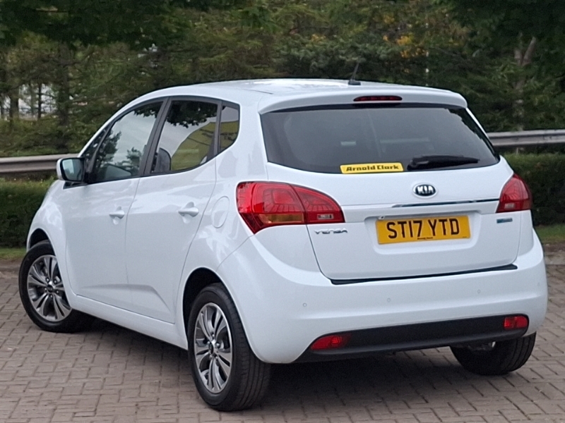 Kia Venga 1.6 Isg 3 White #2