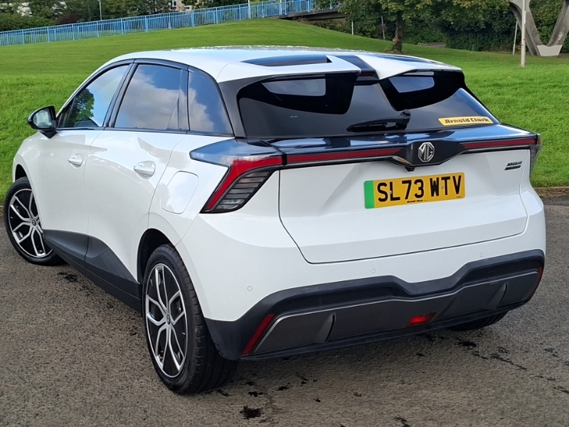 MG MG4 150Kw Trophy Ev Long Range 64Kwh White #2