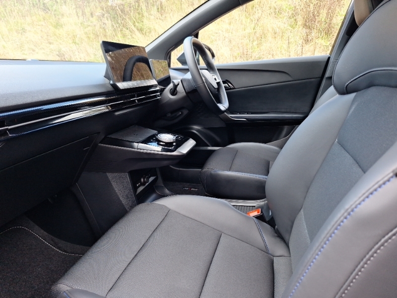 MG MG4 150Kw Trophy Ev Long Range 64Kwh Black #5