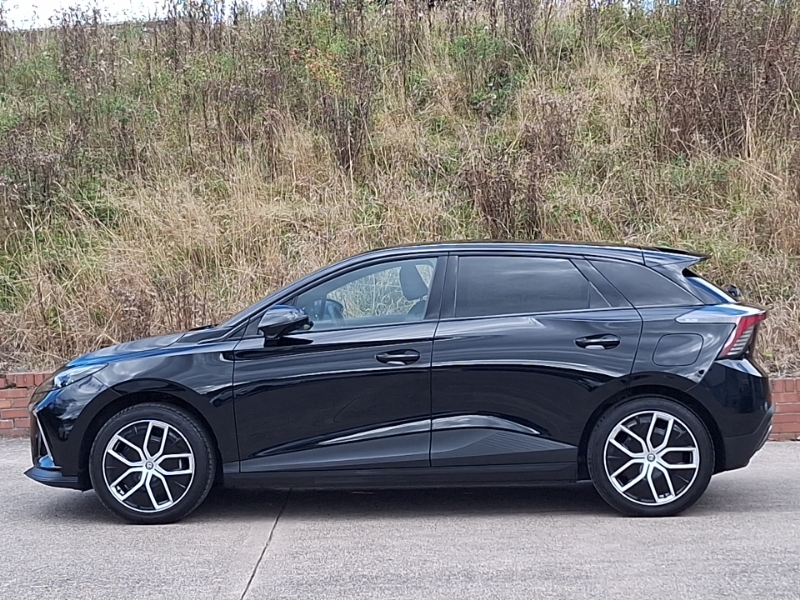 MG MG4 150Kw Trophy Ev Long Range 64Kwh Black #4