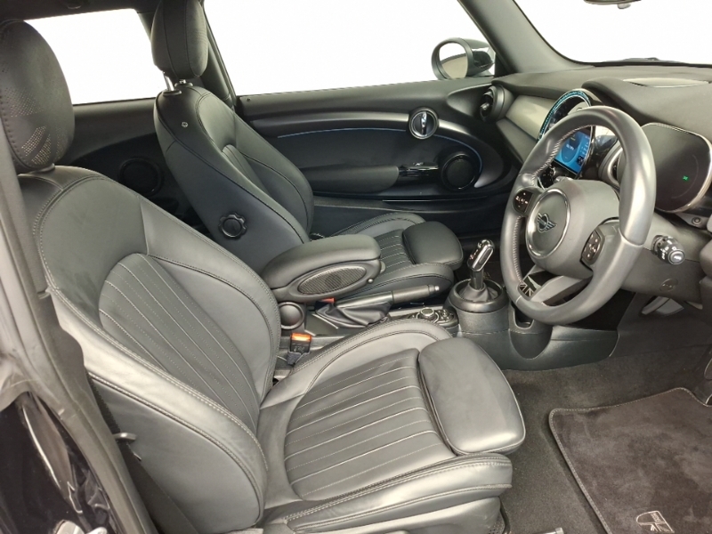 Mini Hatch 1.5 Cooper Exclusive Premium Black #6