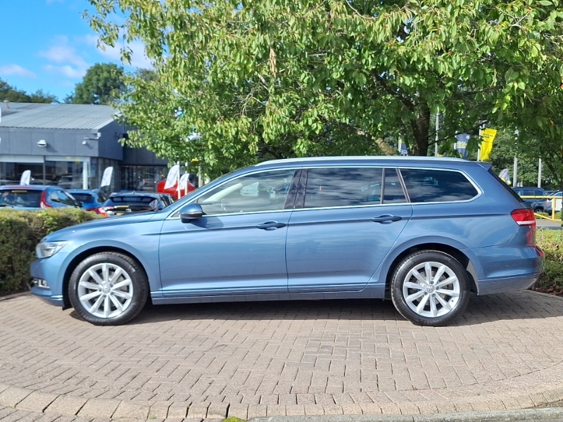Volkswagen Passat 2.0 Tdi Se Business Dsg Blue #4