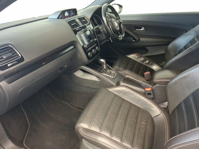 Volkswagen Scirocco 2.0 Tsi 280 Bluemotion Tech R Dsg Black #5