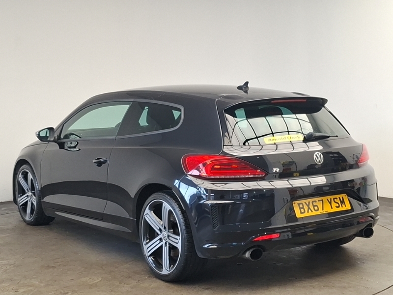 Volkswagen Scirocco 2.0 Tsi 280 Bluemotion Tech R Dsg Black #2