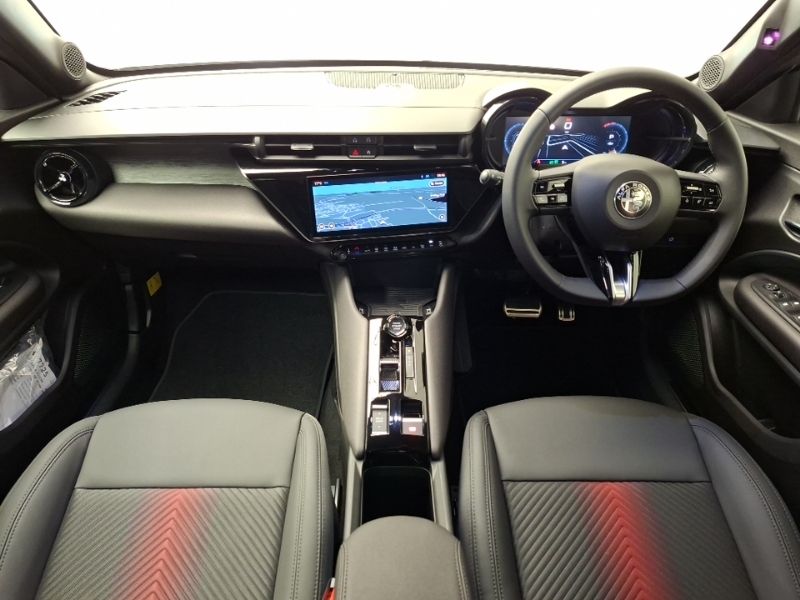 Alfa Romeo Junior 1.2 Turbo 145 Ibrida Ti Brown #3