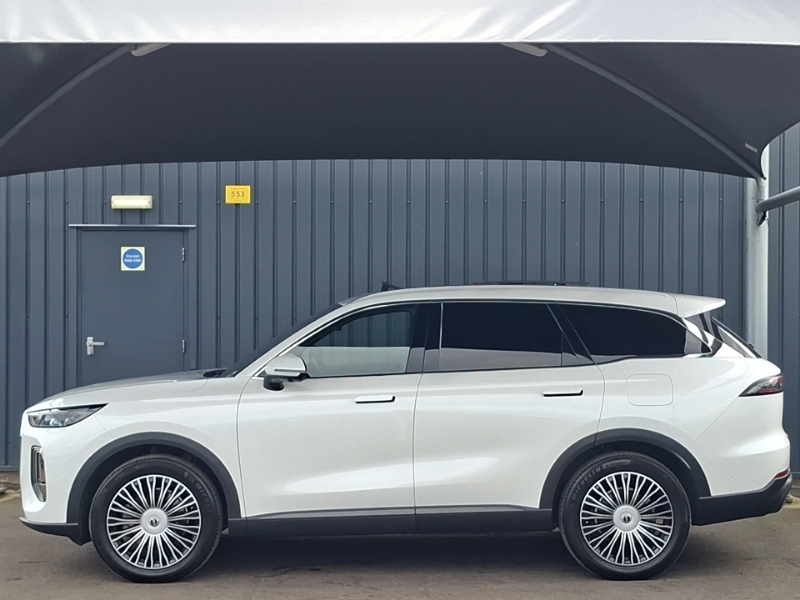 Chery Tiggo 9 1.5T Phev Summit Dht Awd White #4