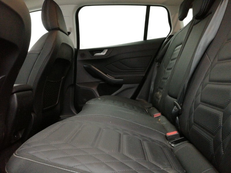 Ford Focus 1.0 Ecoboost Hybrid Mhev Active X Black #6