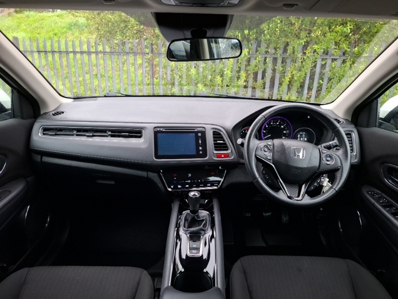 Honda Hr-V 1.6 I-dtec Se PE67FAK White #3