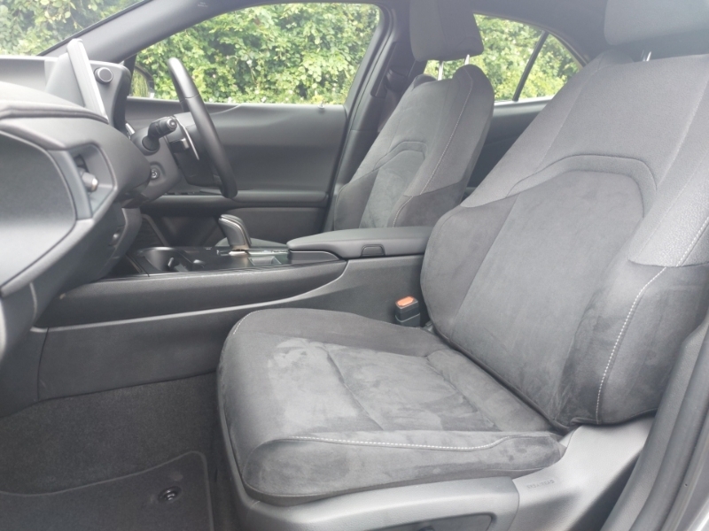 Lexus UX 300E 150Kw 72.8 Kwh E-cvt ST24EAW Grey #5