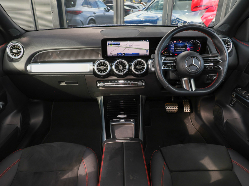 Mercedes-Benz GLB Class Glb 200 Amg Line Executive 7G-tronic Blue #3