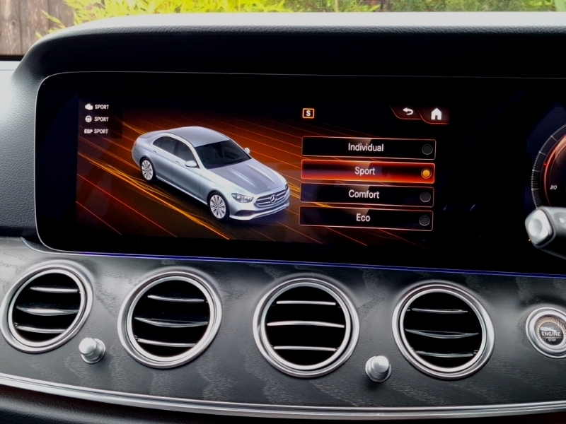Mercedes-Benz E Class E220d 200 Amg Line Night Ed Prem 9G-tronic 20 Black #17