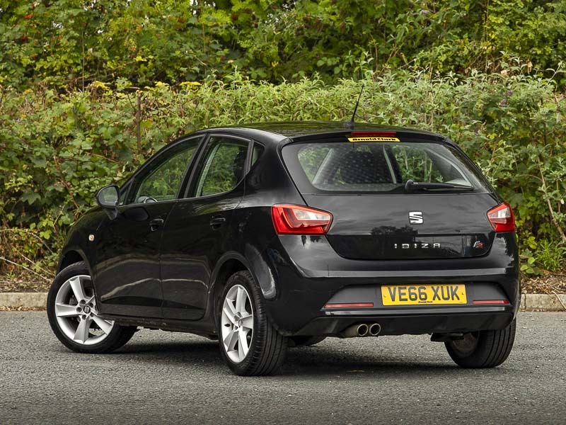 Seat Ibiza 1.2 Tsi 90 Fr Technology VE66XUK Black #2