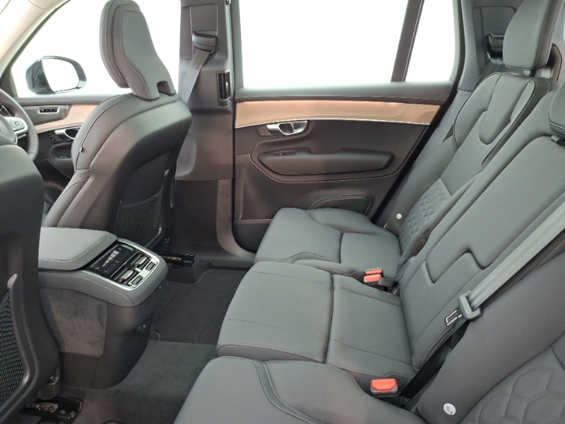 Volvo XC90 2.0 B5p Plus Dark Awd Geartronic Black #6