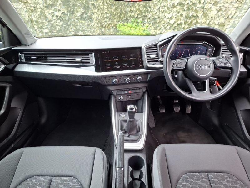 Audi A1 25 Tfsi Sport Black #3