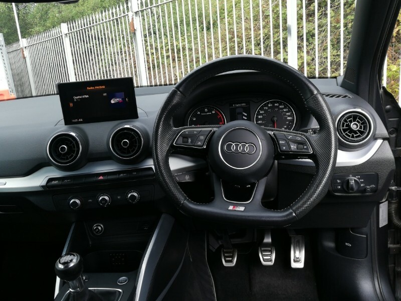 Audi Q2 35 Tfsi S Line Grey #3