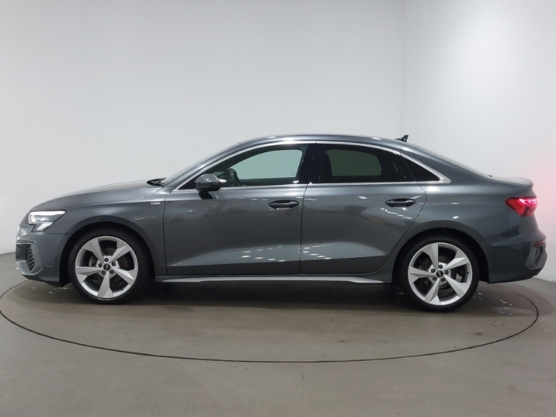 Audi A3 35 Tfsi S Line S Tronic Grey #4