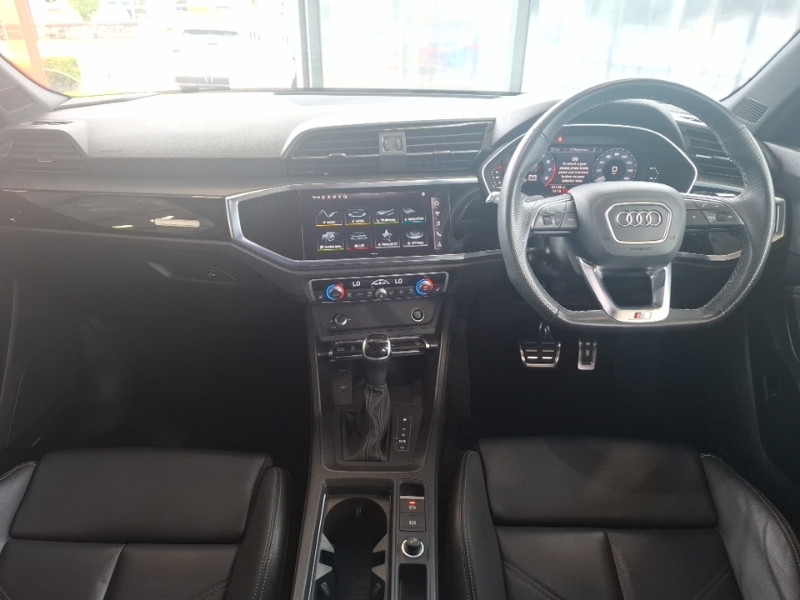 Audi Q3 35 Tfsi Black Edition S Tronic SE23XCT Black #3