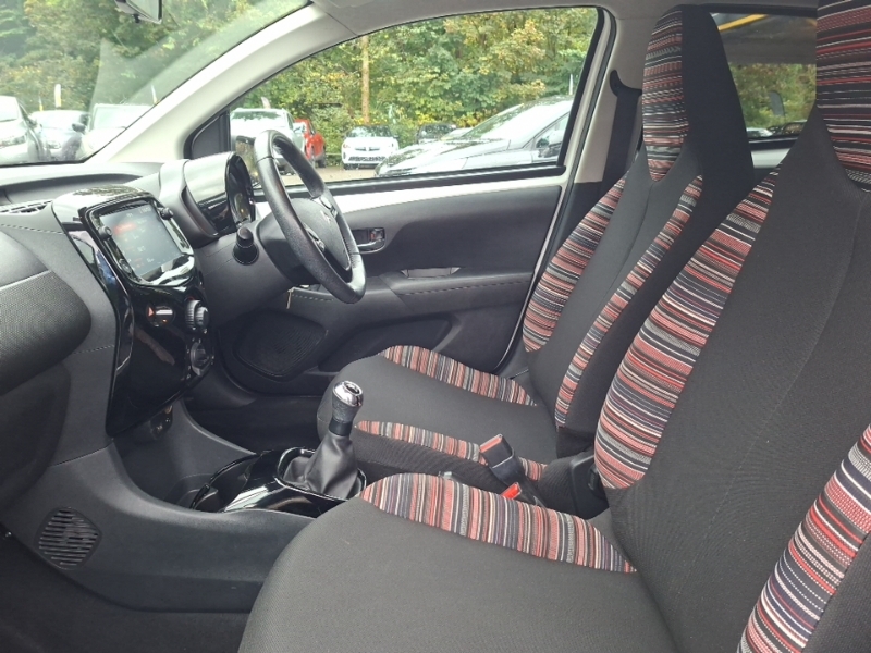 Citroen C1 1.0 Vti 72 Shine SK71VZT White #5