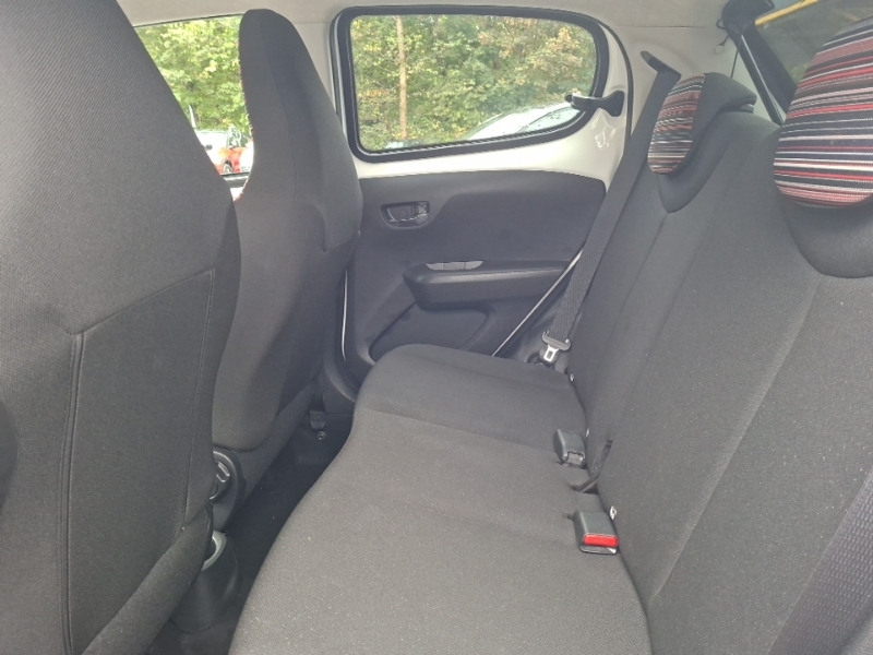 Citroen C1 1.0 Vti 72 Shine SK71VZT White #6