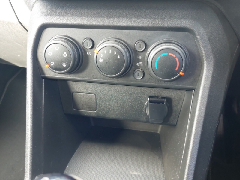 Dacia Sandero 1.0 Tce Bi-fuel Essential Black #9