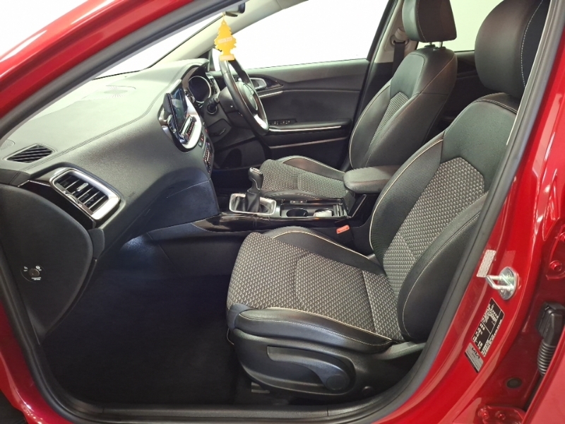 Kia Xceed 1.5T Gdi Isg 3 Red #5