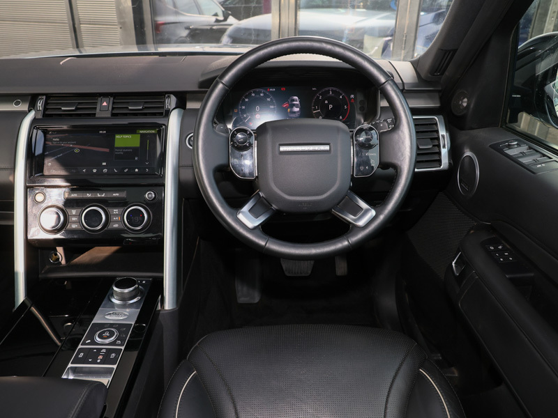 Land Rover Discovery 3.0 Sd6 Hse #6