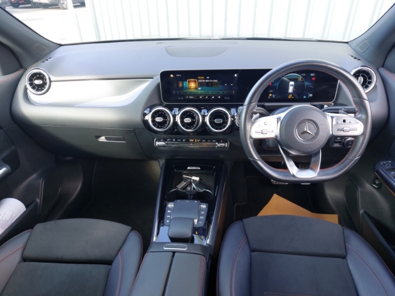 Mercedes-Benz GLA Class Gla 200 Amg Line Executive YT70YFN Grey #3
