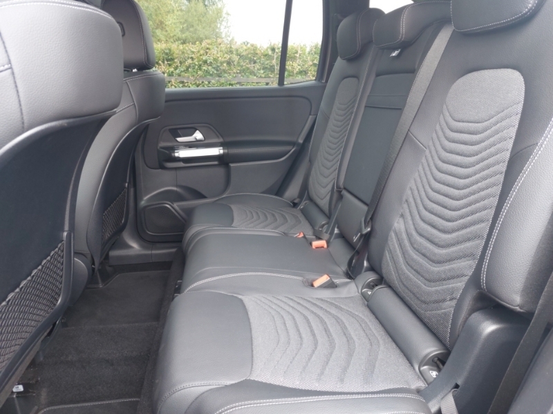 Mercedes-Benz GLB Class Glb 200 Sport Executive 7G-tronic Grey #6