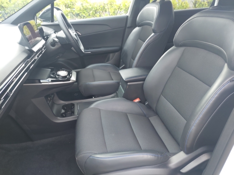 MG MG4 150Kw Trophy Ev Long Range 64Kwh White #5