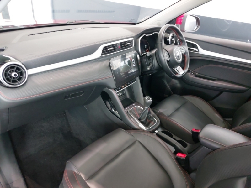 MG ZS 1.0T Gdi Exclusive PJ72HYF Red #5
