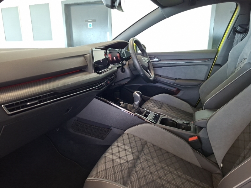 Volkswagen Golf 1.5 Tsi R-line Yellow #5