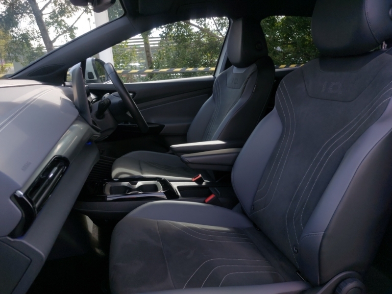 Volkswagen ID.4 210Kw Match Pro 77Kwh White #5