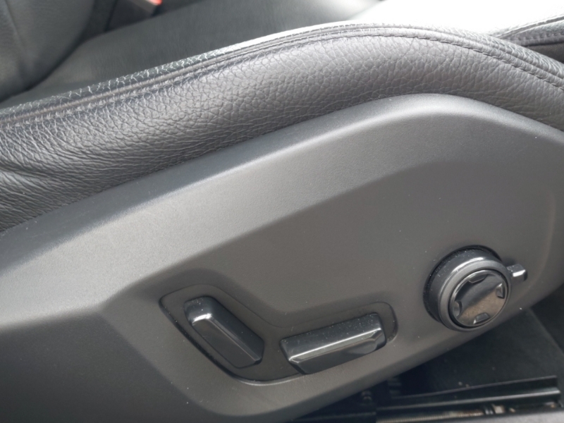 Volvo S90 T4 Momentum Plus Geartronic Black #17