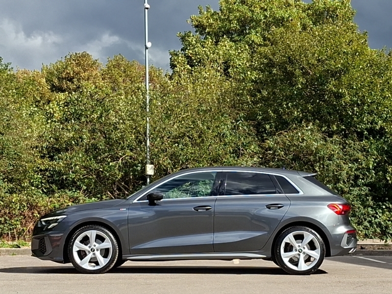 Audi A3 35 Tfsi S Line S Tronic Grey #4